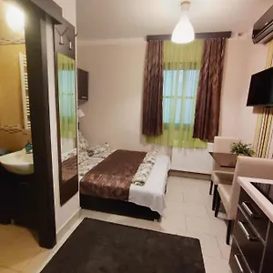 vaci-17-apartments.inbudapesthotels.com/