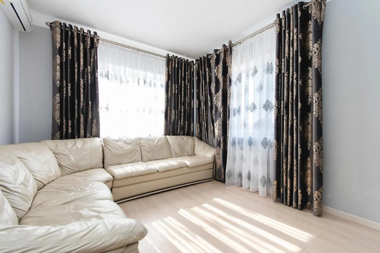 Razmestim В Жк Шахристан На 15 Этаже Almaty Apartment
